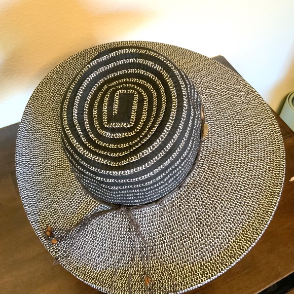 NEW! Scala Wide Brimmed Boho Paper Hat - Picture 4 of 10